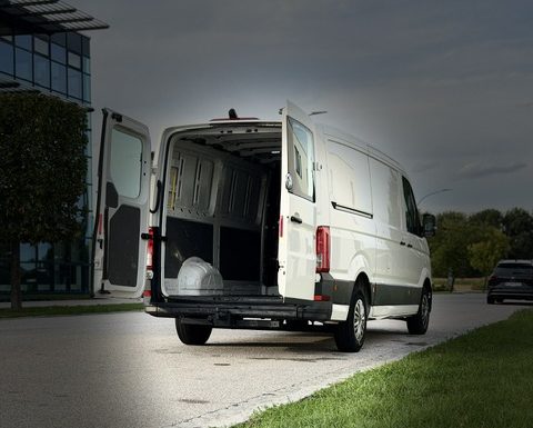 FAM Transportervermietung & Reifenservice inkl. Sicherheit Transporter mieten bei FAM in Landshut